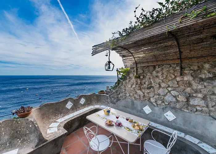 Casa Claudius Positano - Sea View, Peaceful Outdoor Private Garden